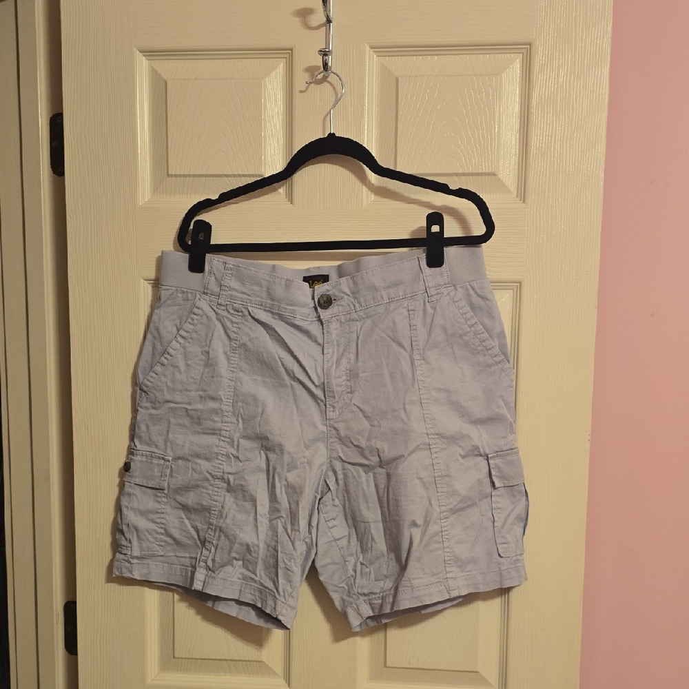 Lee Women's Light Gray Cargo Shorts